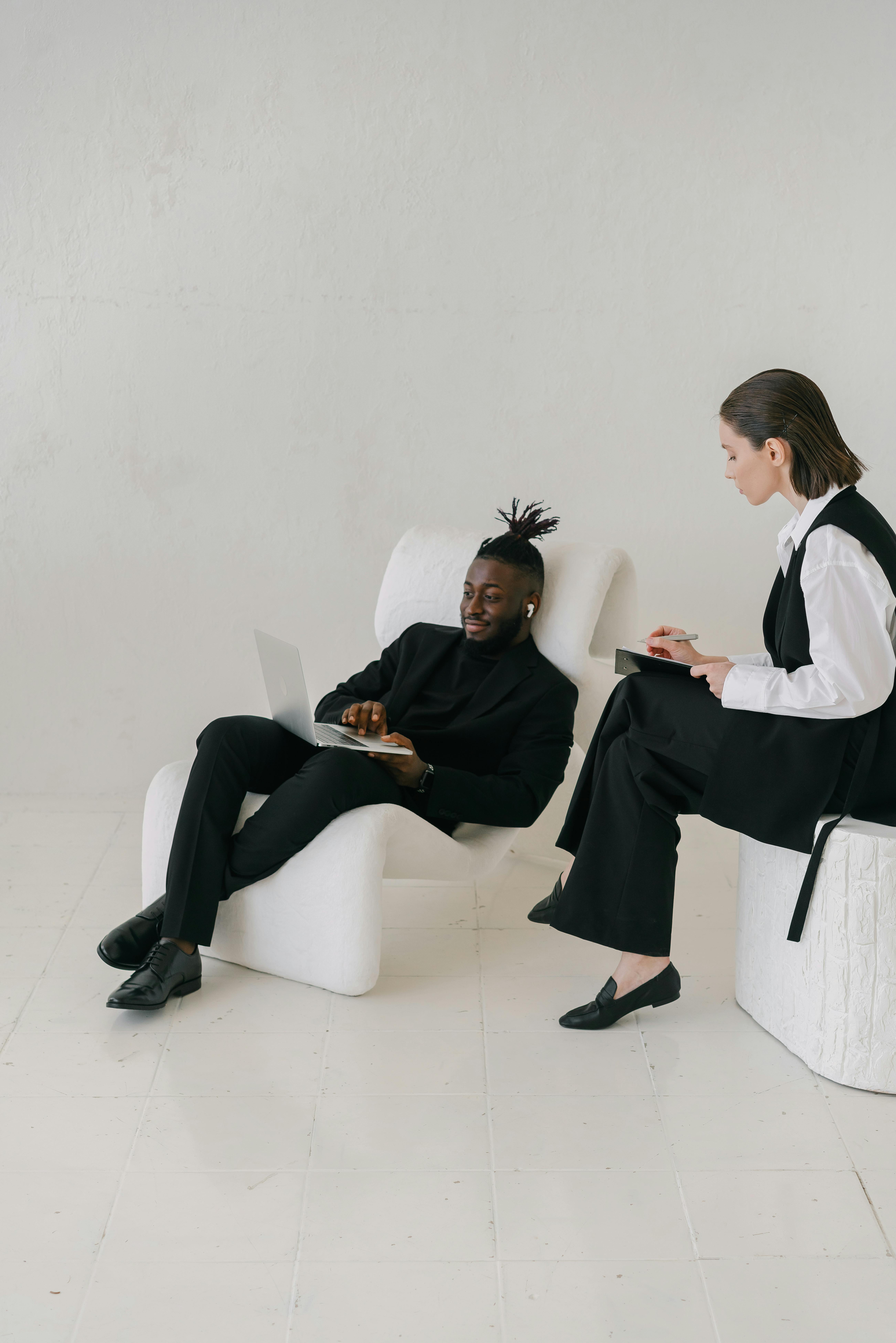 Choosing the Right Startup Consultant